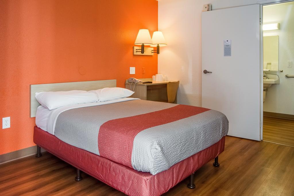 Motel 6-Kelso, Wa - Mt. St. Helens Kültér fotó