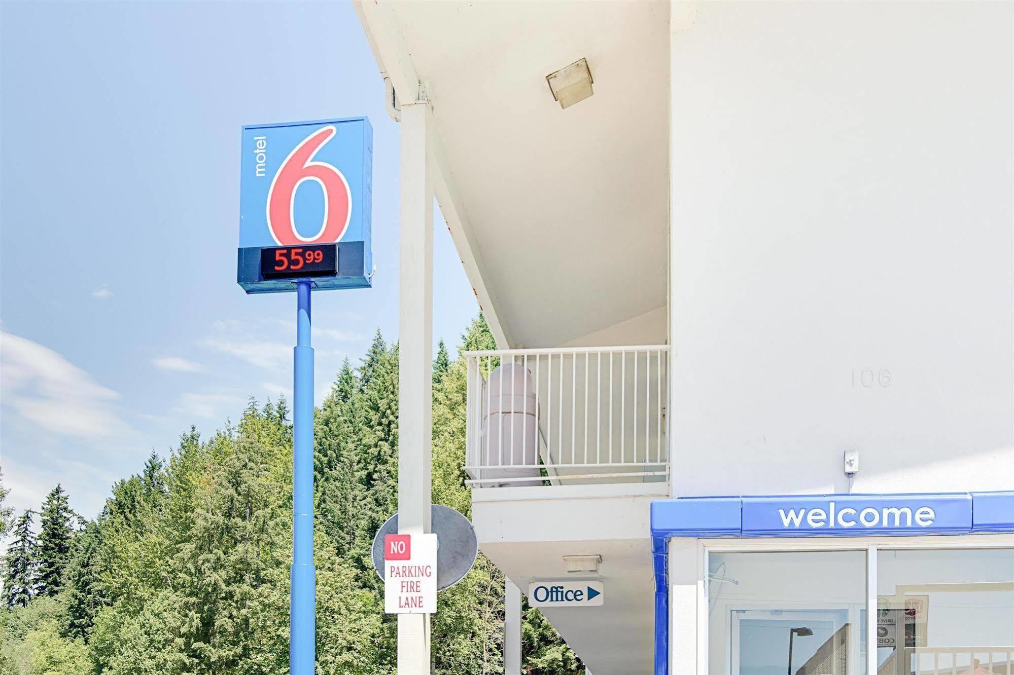 Motel 6-Kelso, Wa - Mt. St. Helens Kültér fotó