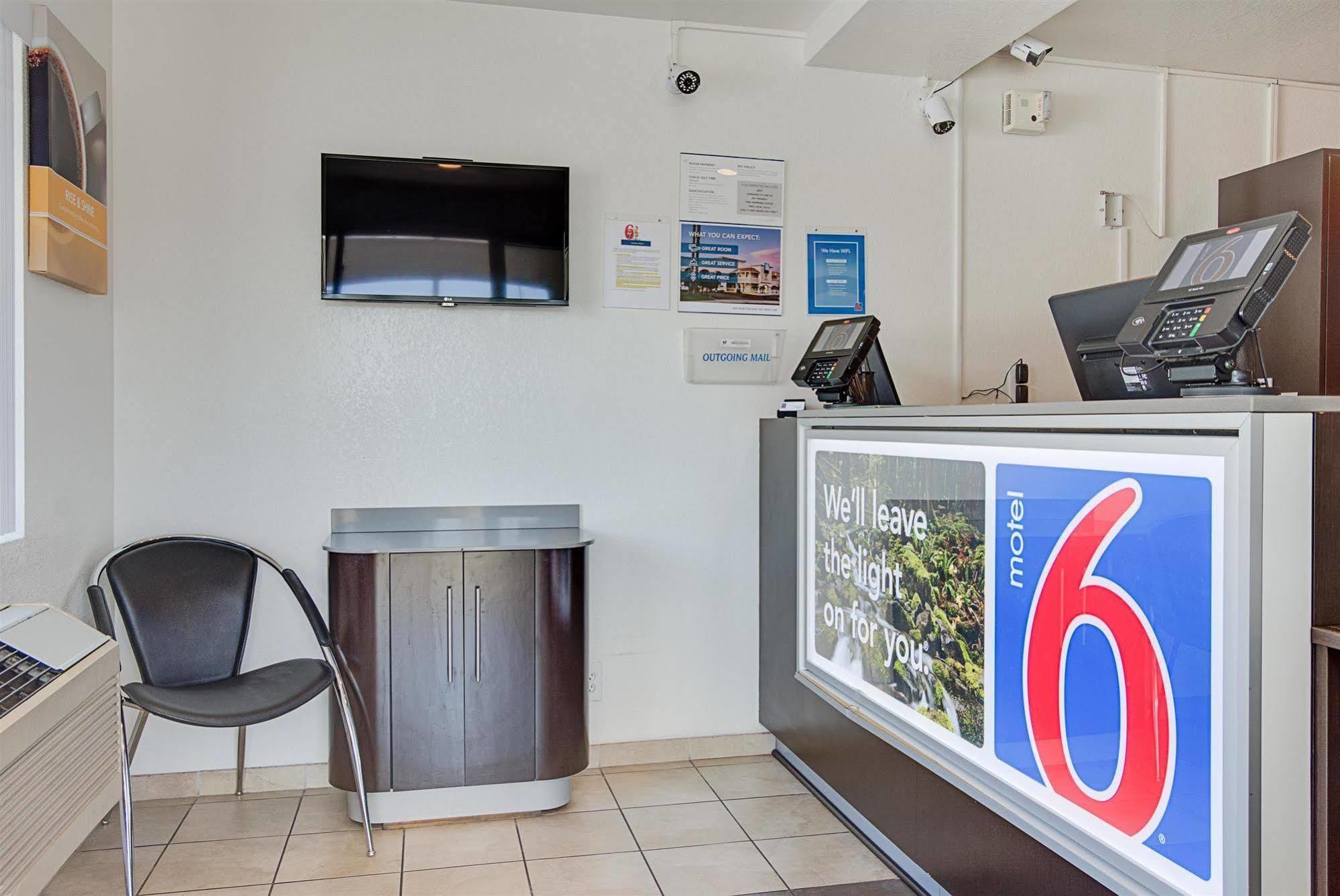 Motel 6-Kelso, Wa - Mt. St. Helens Kültér fotó